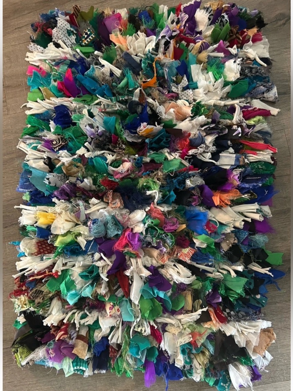 Shaggy Fabric Accent Rag Rug Bright Multicolor 20” x 32” - NWOT